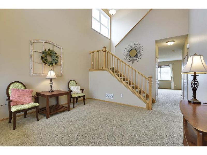 726 Lenox Dr, Waconia, MN 55387