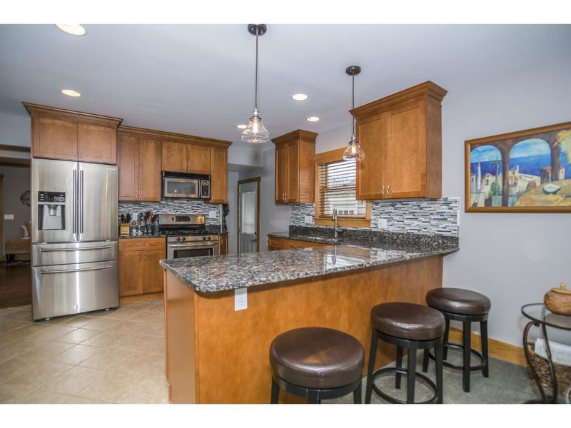 214 Pleasant Ln, Richfield, MN 55423