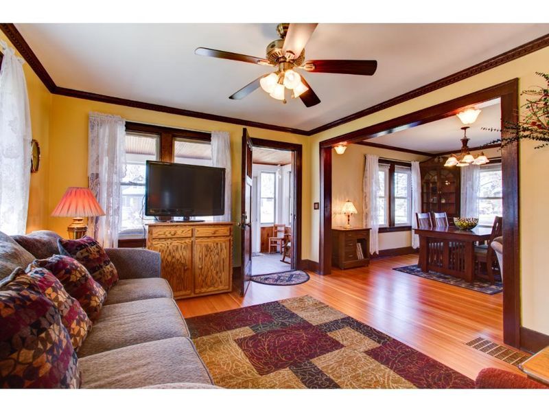 232 2nd Ave SW, Forest Lake, MN 55025