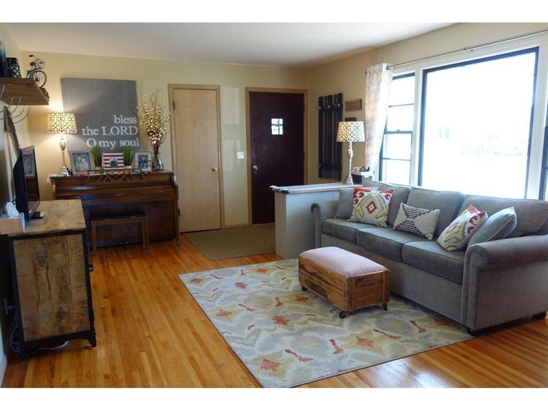 546 13th St NE, Owatonna, MN 55060