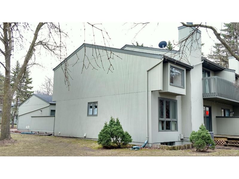 11116 Abbott Ln, Minnetonka, MN 55343