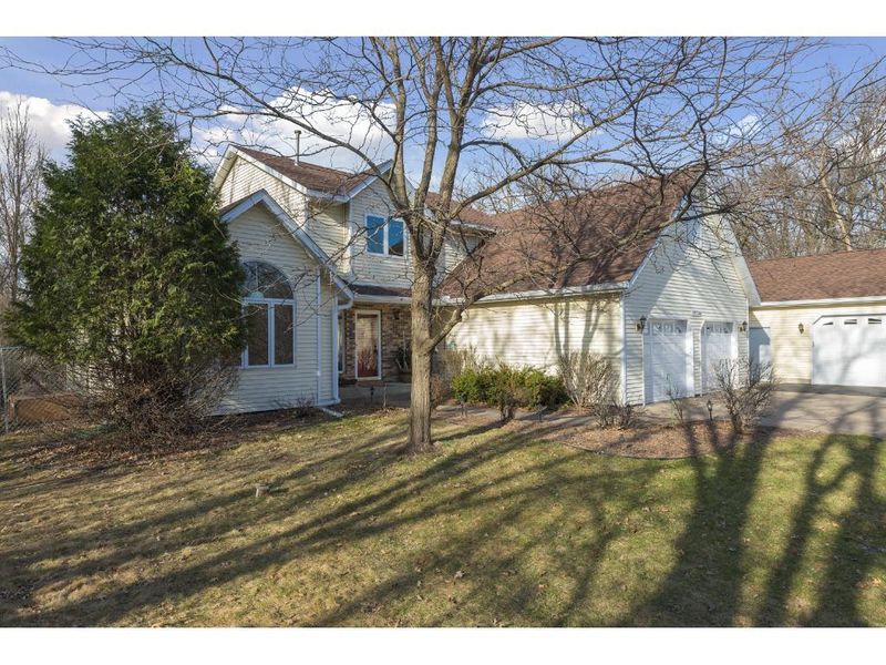 19716 Rush St NW, Elk River, MN 55330