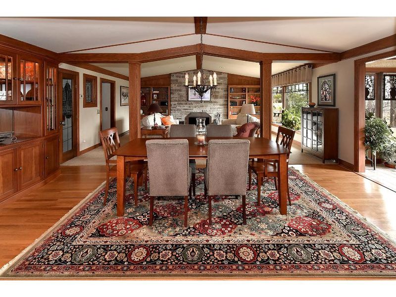 4936 Diane Dr, Minnetonka, MN 55343
