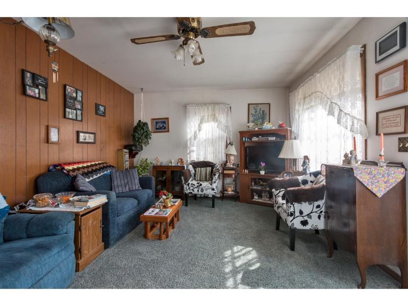 1405 L St NE, Brainerd, MN 56401