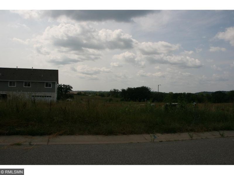 208 Camp Pearson Rd, Red Wing, MN 55066