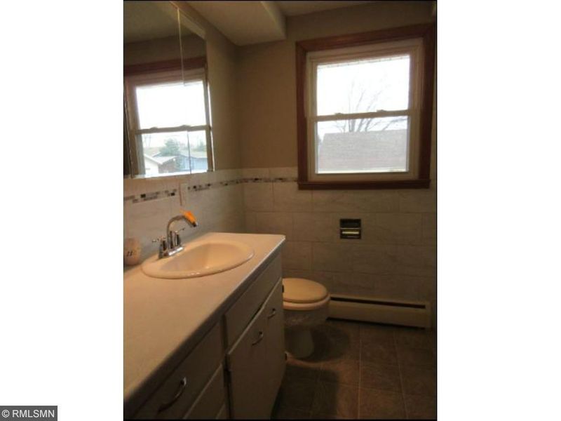 335 21st Ave N, Saint Cloud, MN 56303