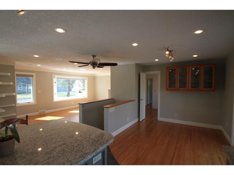 11714 Bradford Rd, Minnetonka, MN 55343