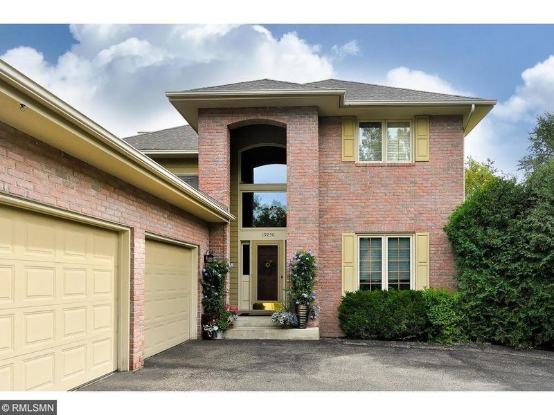 19250 Rosedale Ct, Minnetrista, MN 55331