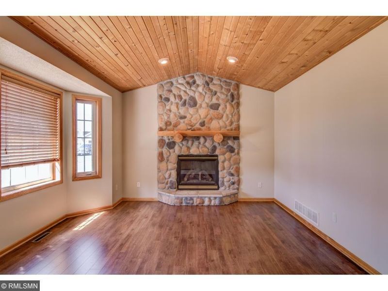 2615 234th Ct NW, Saint Francis, MN 55070