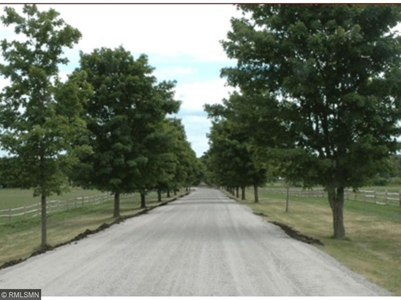 1101x Oak Shore Trl, Delano, MN 55328