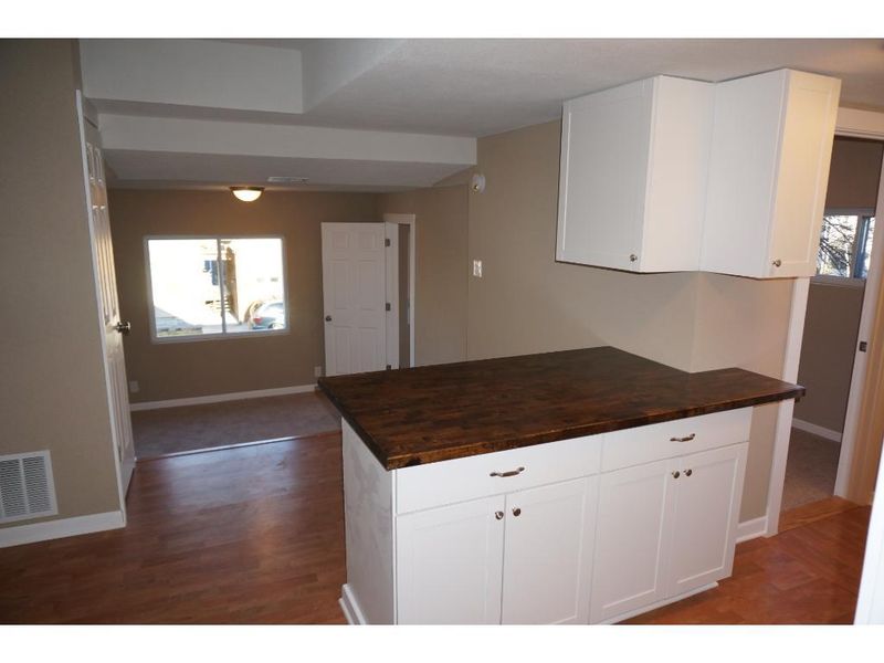 2704 Garfield Ave, Minneapolis, MN 55408