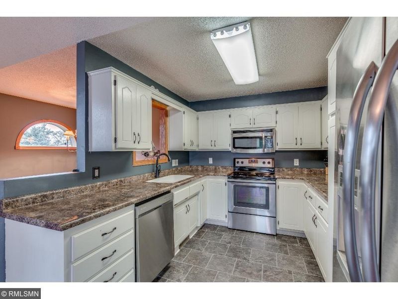 11315 3rd St, Becker, MN 55308