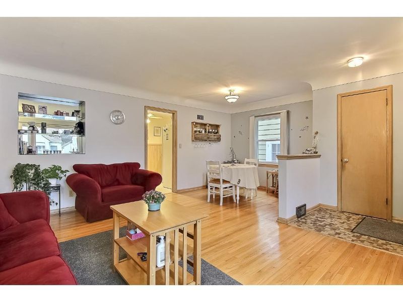 3558 Newton Ave N, Minneapolis, MN 55412