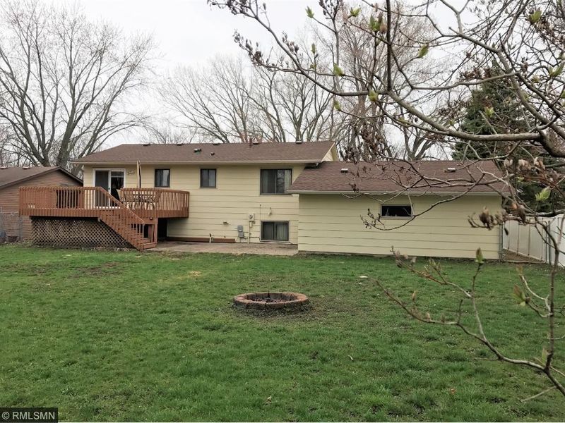1925 Bigelow Ave, Owatonna, MN 55060