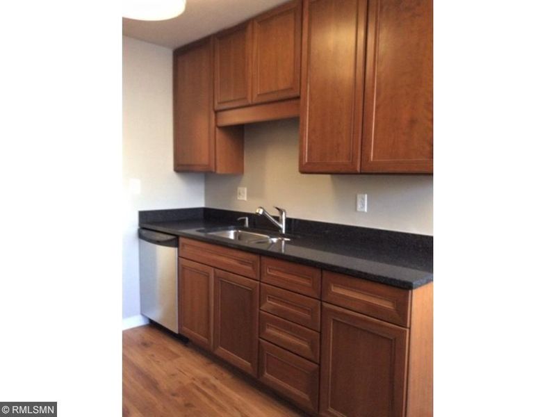1770 Bryant Ave S #108, Minneapolis, MN 55403
