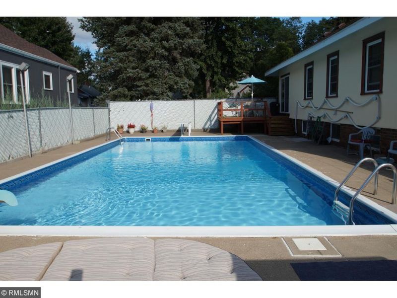 1469 Huron St, Saint Paul, MN 55108