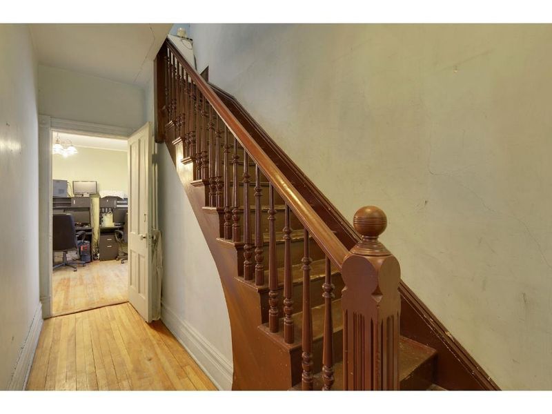 765 Hyacinth Ave E, Saint Paul, MN 55106