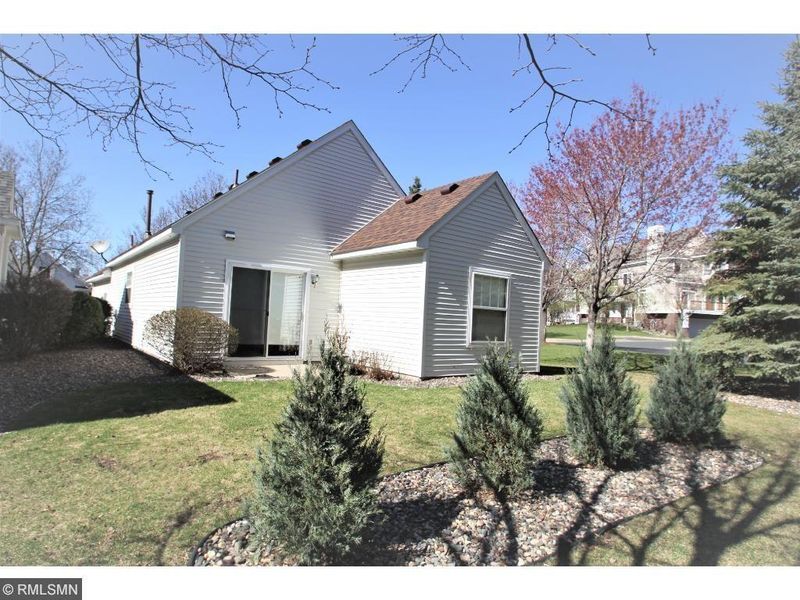 156 Christenson Ct NE, Fridley, MN 55432