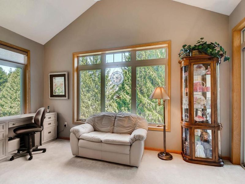 5200 Pathways Ave #306, White Bear Lake, MN 55110