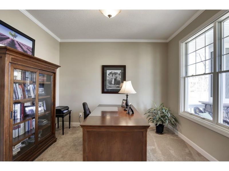 5987 Hermitage Trl, Minnetrista, MN 55364
