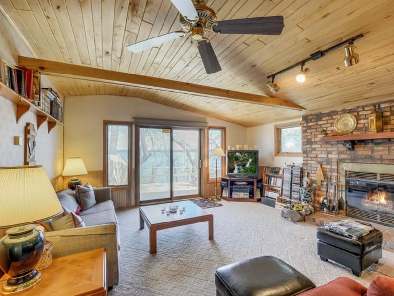 7209 100th Ave SE, Clear Lake, MN 55319