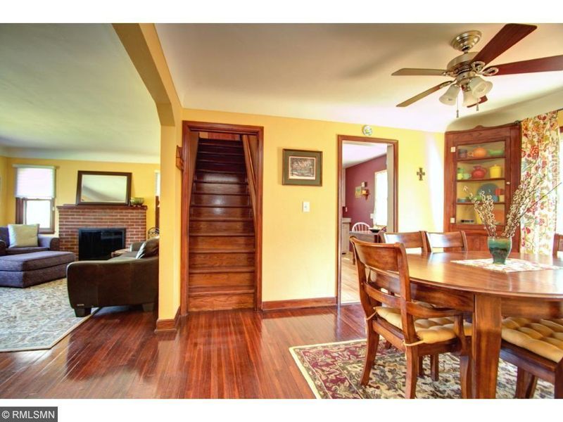304 Hamline Ave S, Saint Paul, MN 55105