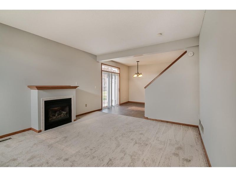610 Roundhouse St, Shakopee, MN 55379