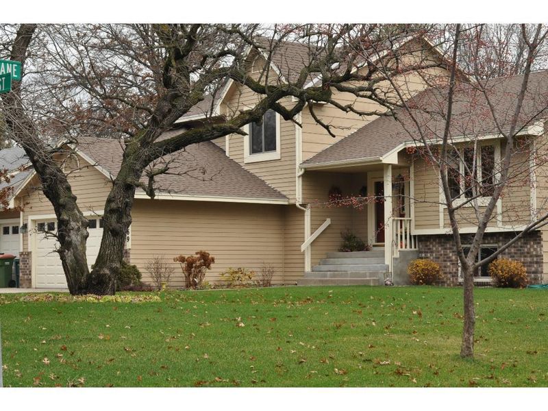 12369 Larch St NW, Coon Rapids, MN 55448