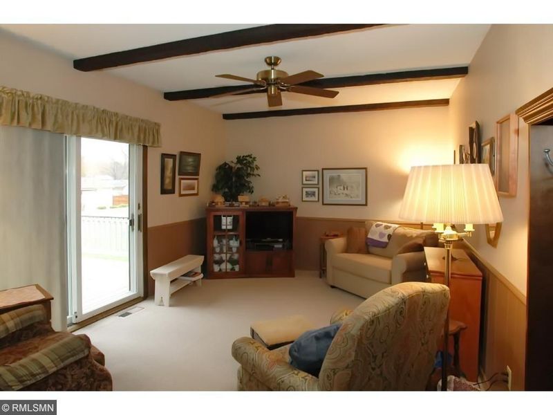 12921 1st Ave S, Burnsville, MN 55337