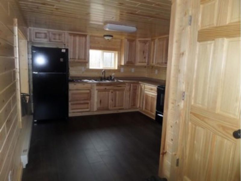10005 White Pine Rd, Pine City, MN 55063