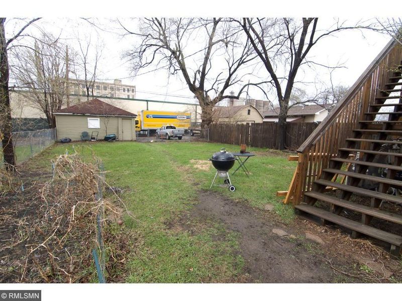 2218 2nd St NE, Minneapolis, MN 55418