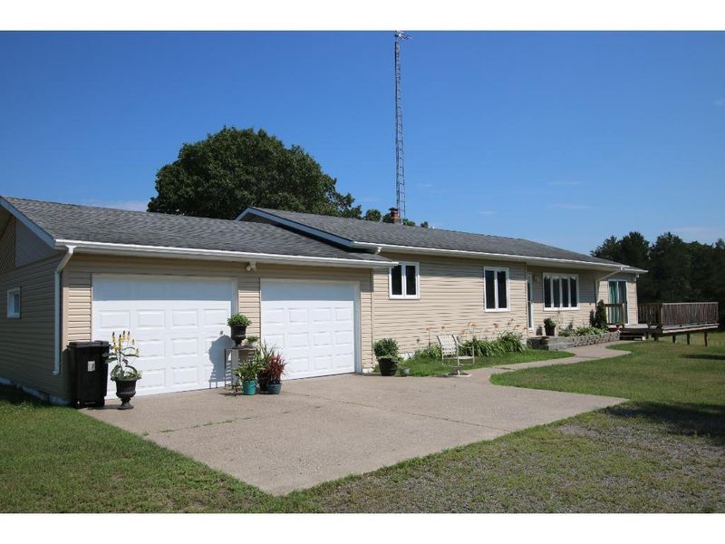 33692 Highway 10, Motley, MN 56466