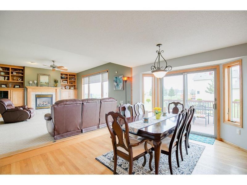 128 Longspur Ln, Hastings, MN 55033