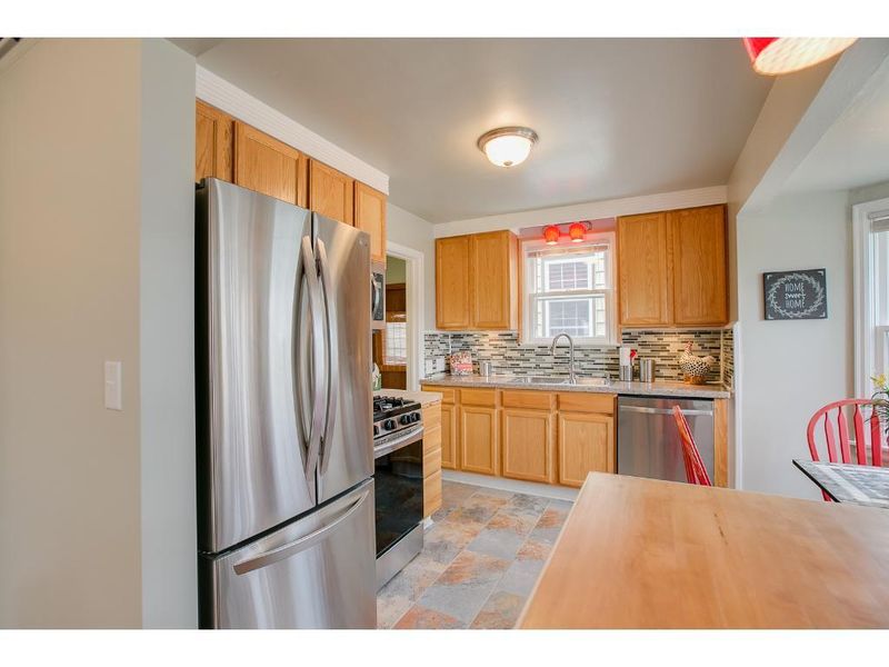 5752 24th Ave S, Minneapolis, MN 55417