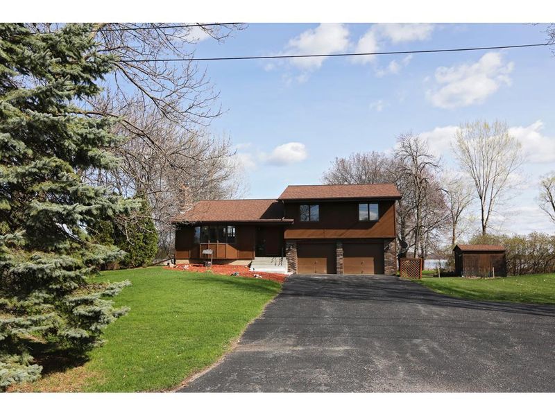 6222 Otter Lake Rd, White Bear Lake, MN 55110