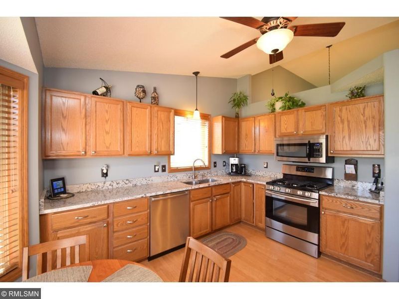 47 117th Ave NW, Coon Rapids, MN 55448