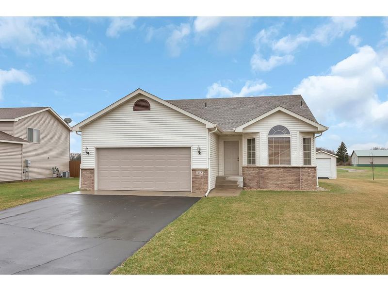313 Victory Loop, Sartell, MN 56377