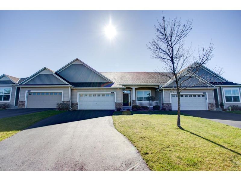 9707 Oxford Ln, Elko, MN 55020