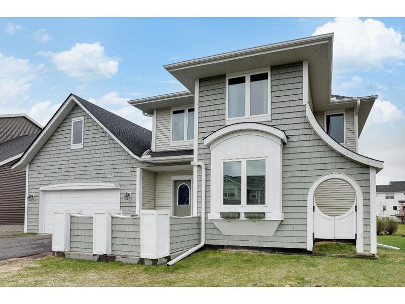 11223 69th St NE, Albertville, MN 55301