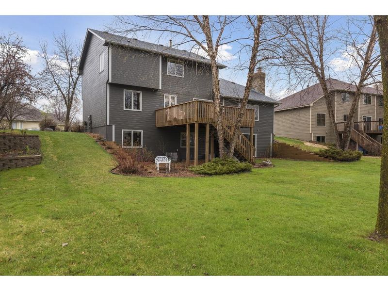 8322 Archer Ln N, Maple Grove, MN 55311