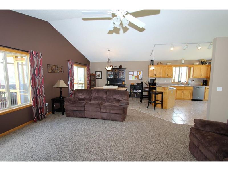 4436 Mason Ln NE, Saint Michael, MN 55376