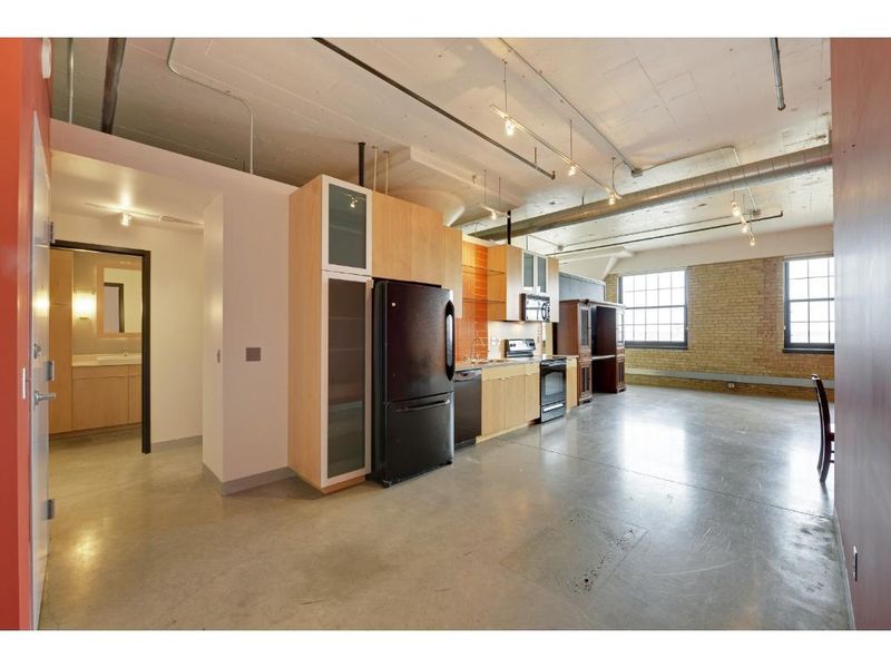 730 Stinson Blvd #312, Minneapolis, MN 55413