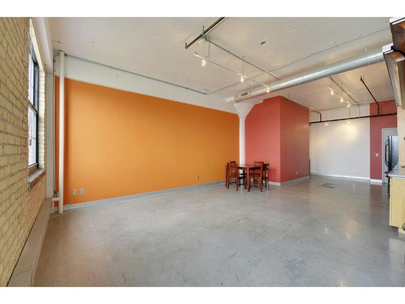 730 Stinson Blvd #312, Minneapolis, MN 55413