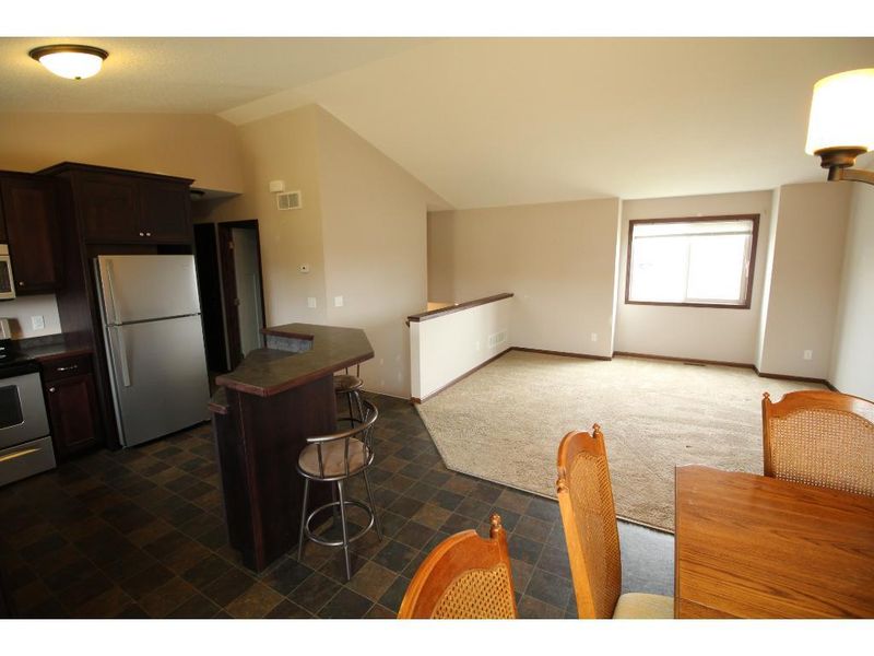 518 Moline Loop NW, Isanti, MN 55040