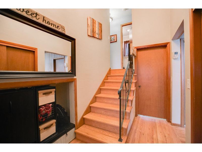 1632 Stillwater St, White Bear Lake, MN 55110