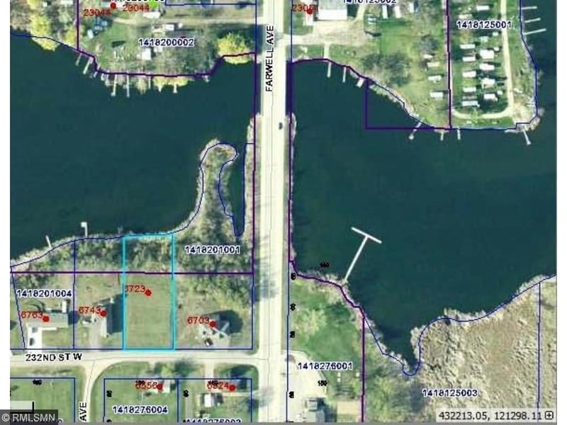 6723 232nd St W, Warsaw, MN 55087