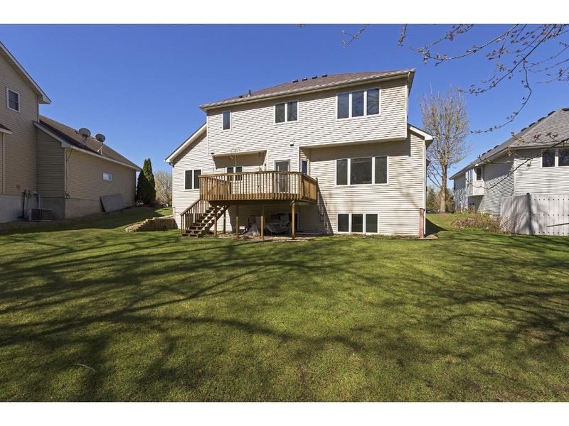 86 Upper Afton Ter, Saint Paul, MN 55106