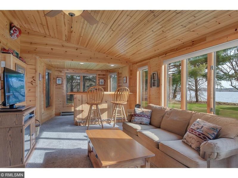 10580 W Lake Rd, Rice, MN 56367