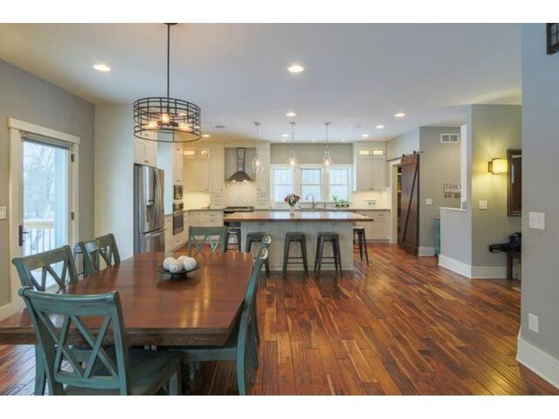 8050 Imperial Ct N, Stillwater, MN 55082