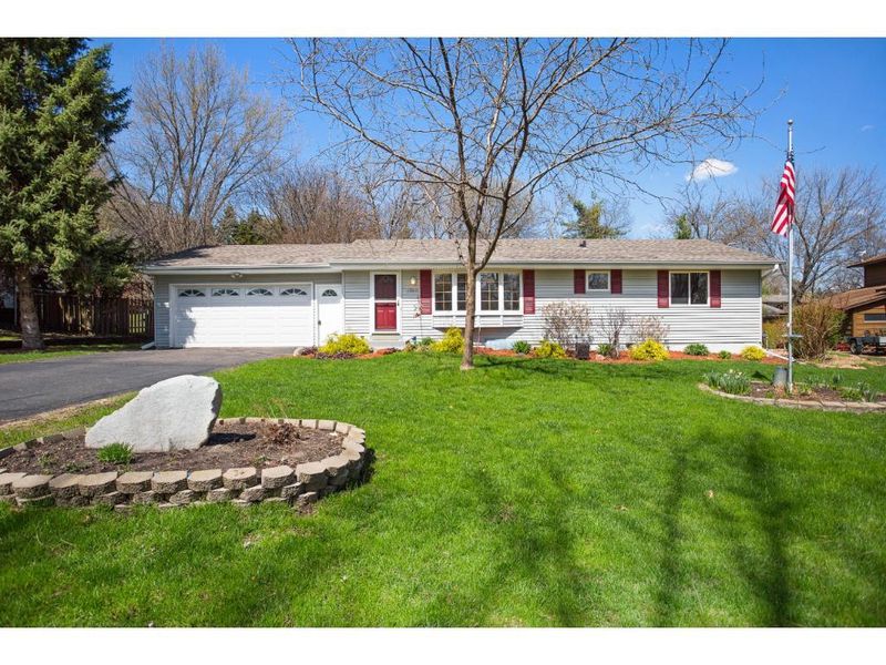 15205 Crystal Dr E, Burnsville, MN 55306